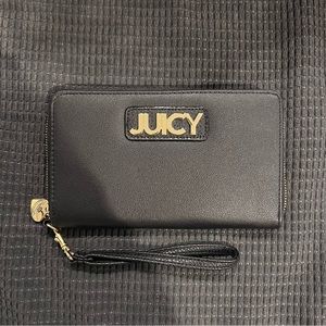 NWOT Large Juicy Couture Black Wallet